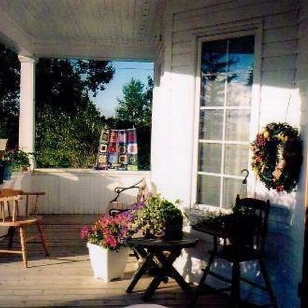 Sproule Heritage Bed & Breakfast Strathmore Esterno foto