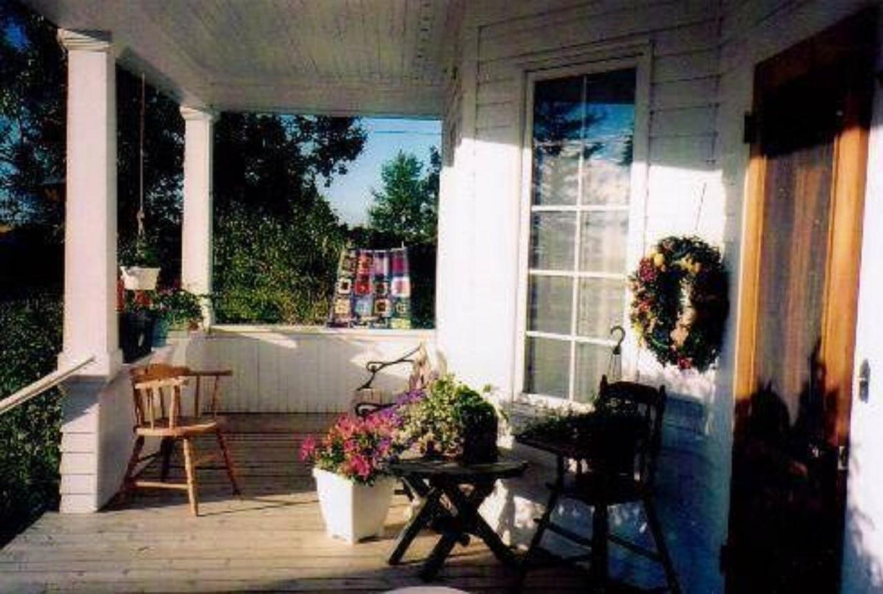 Sproule Heritage Bed & Breakfast Strathmore Esterno foto
